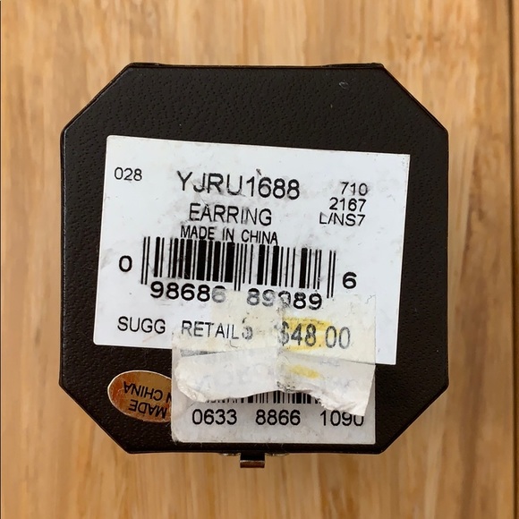 Juicy Couture Earrings - Picture 6 of 6